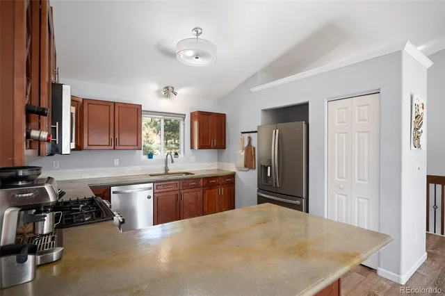 $630,000 | 560 Gunsmoke Drive, Bailey, CO 80421