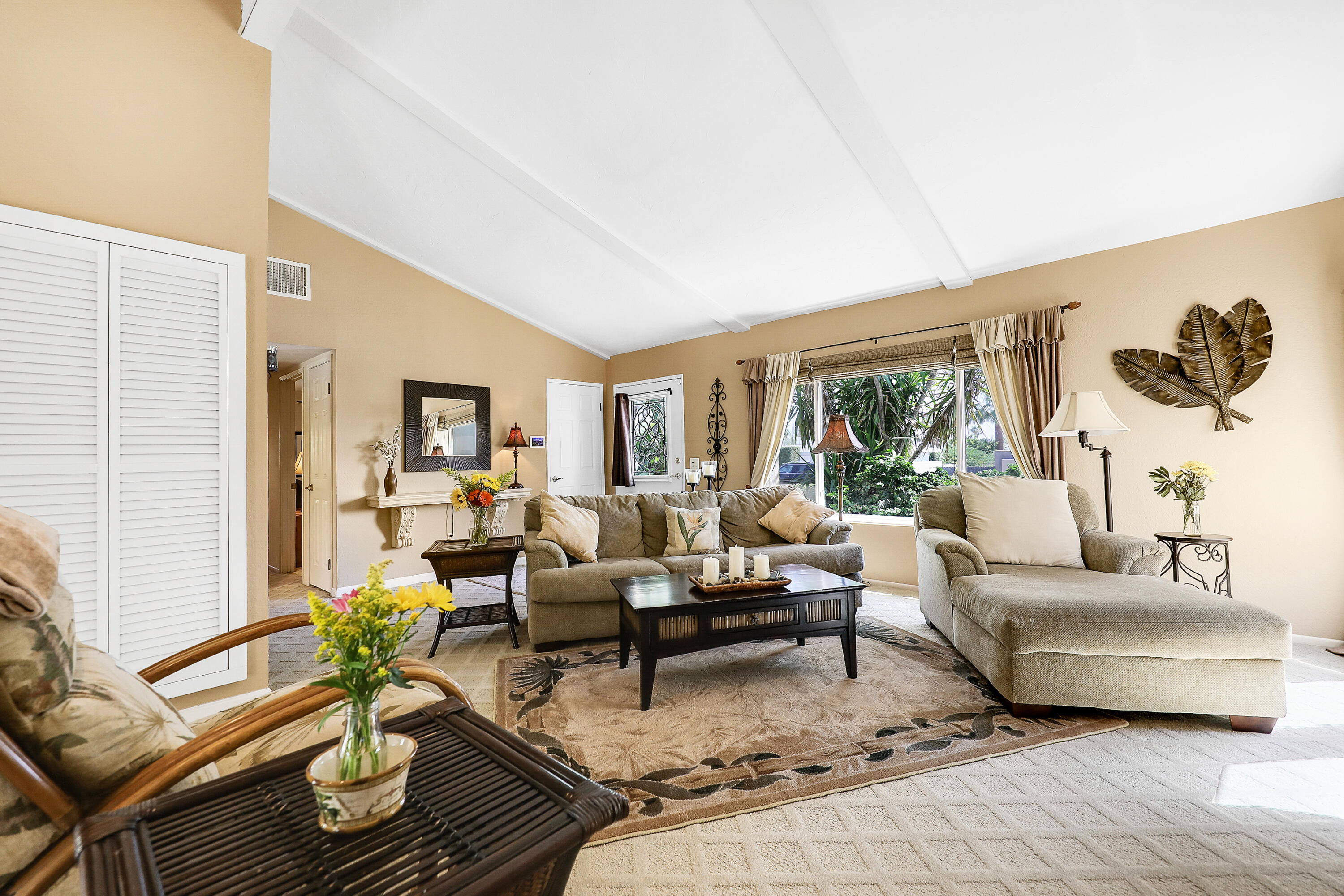 71601 Halgar Road Rancho Mirage, CA 92270 - Photo 7 of 35 a living room with furniture and wooden floor