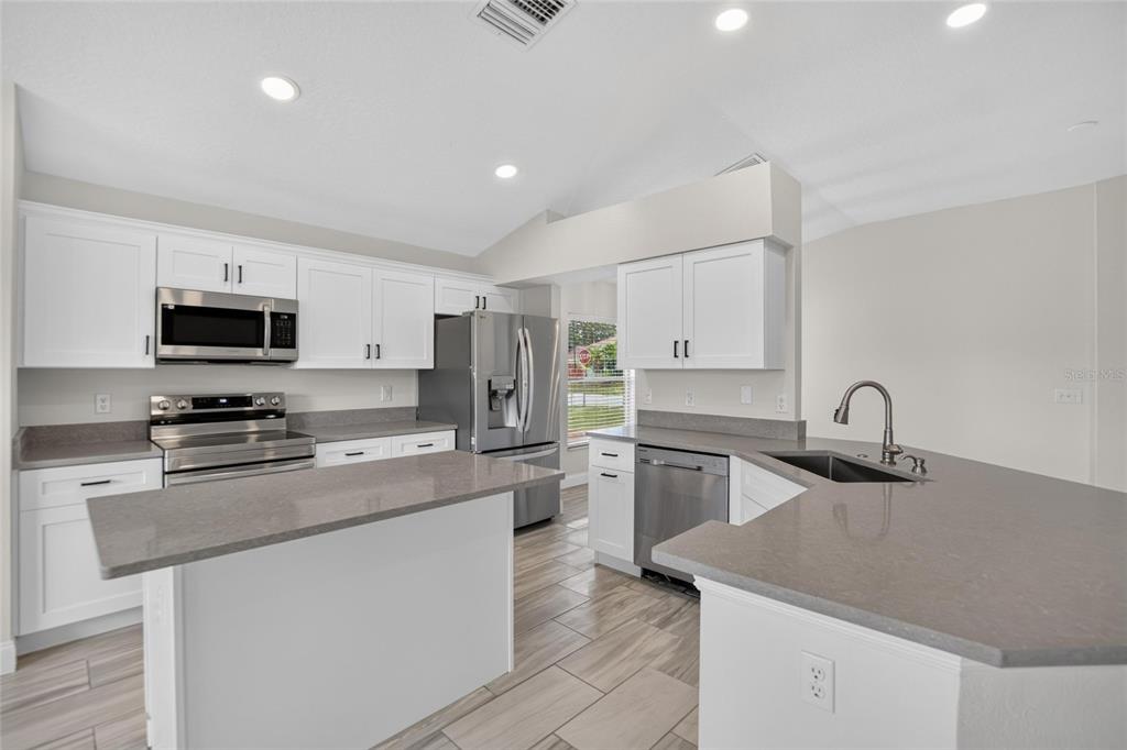 1434 Hatcher Loop Drive Brandon, FL 33511 - Photo 10 of 72