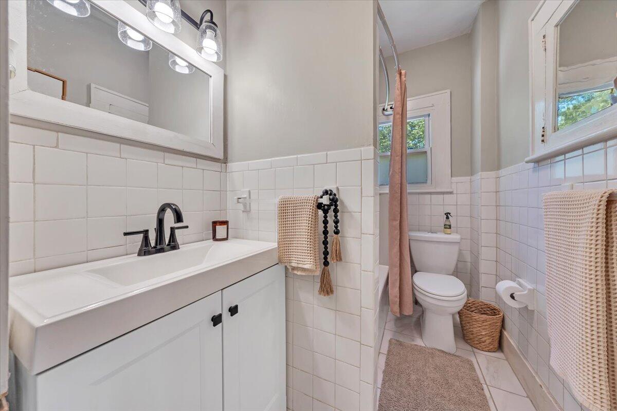1205 Summit Avenue Southwest Roanoke, VA 24015 - Photo 29 of 52 29-MIB09152