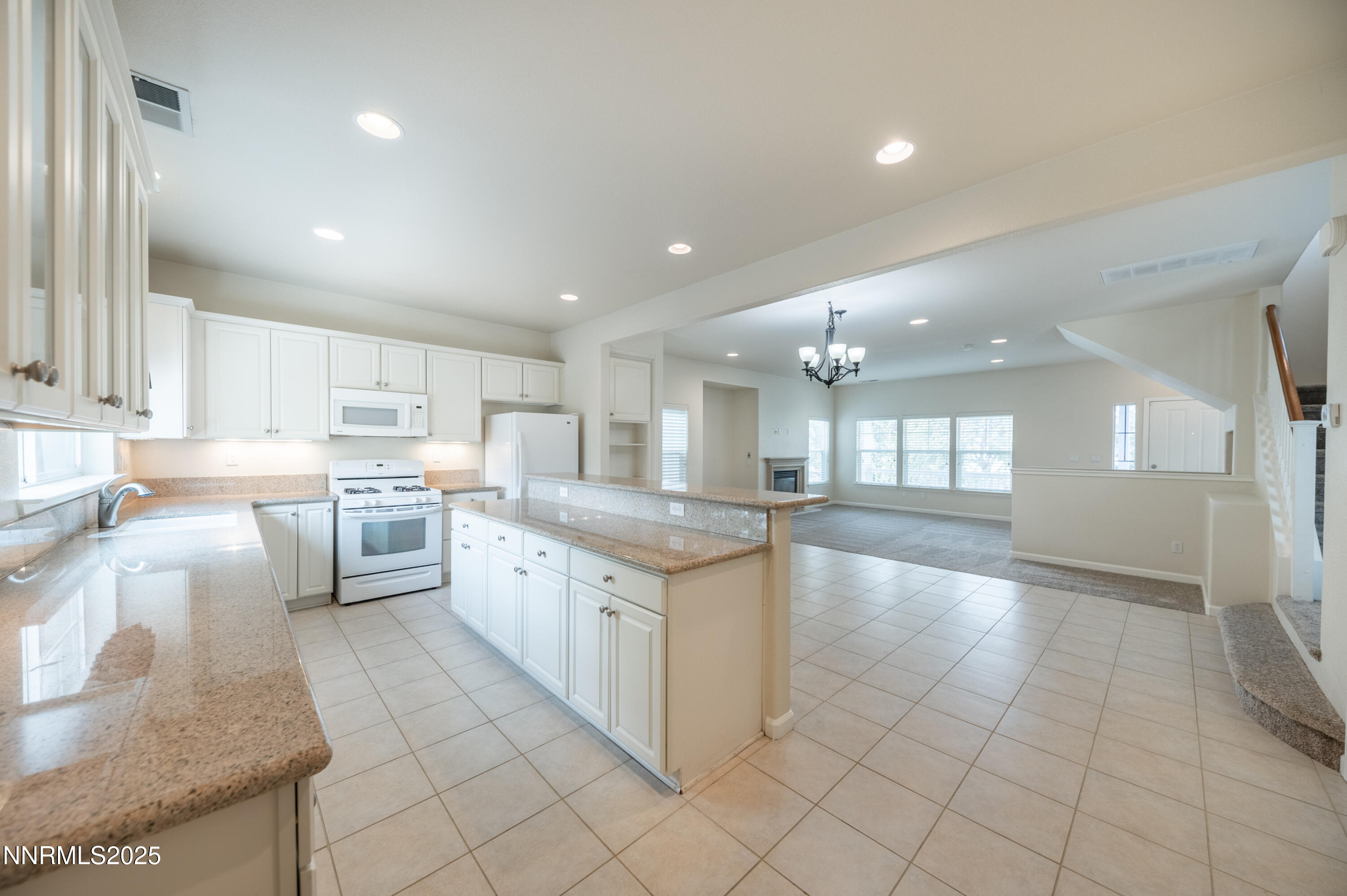 2131 Virginia Lake Way Reno, NV 89509 - Photo 11 of 30 VL-1011