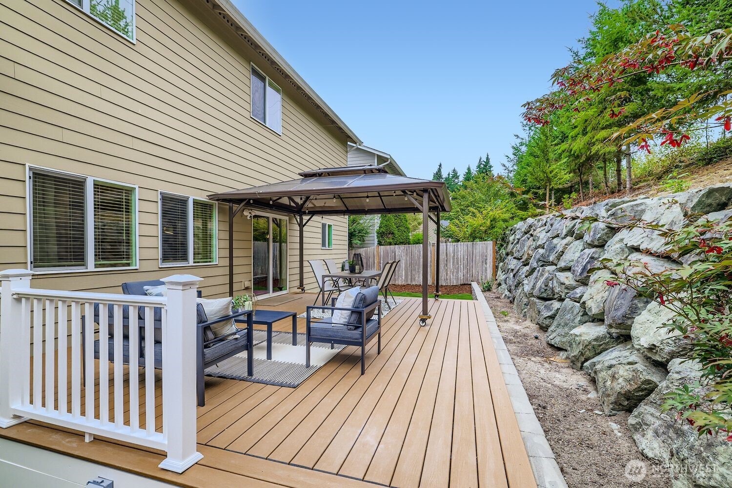 20402 124th Avenue Northeast Bothell, WA 98011 - Photo 26 of 27 Gallery Image 26