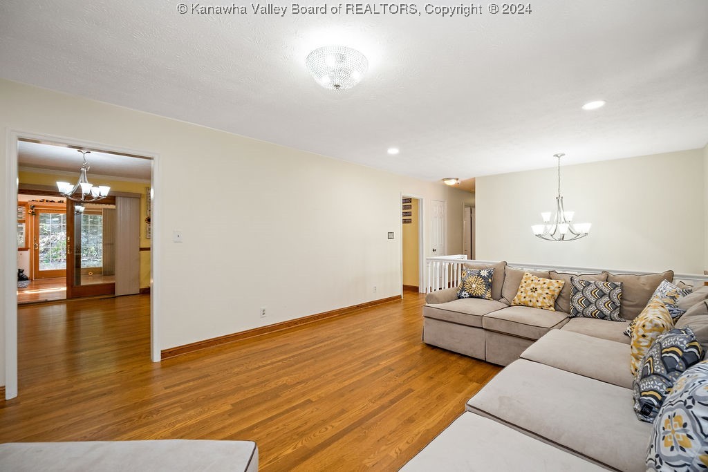 1061 Circle Road Charleston, WV 25314 - Photo 8 of 48 Gallery Image 8
