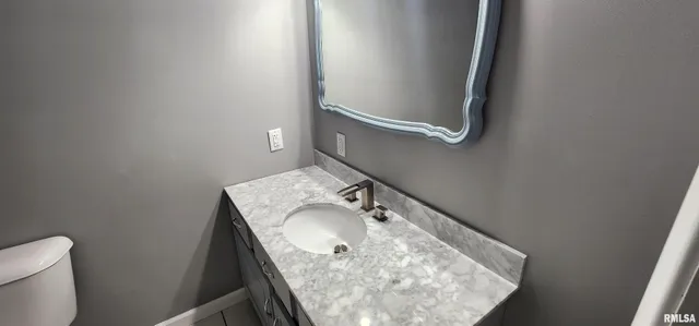 $275,000 | 7306 Norris Drive, Marion, IL 62959