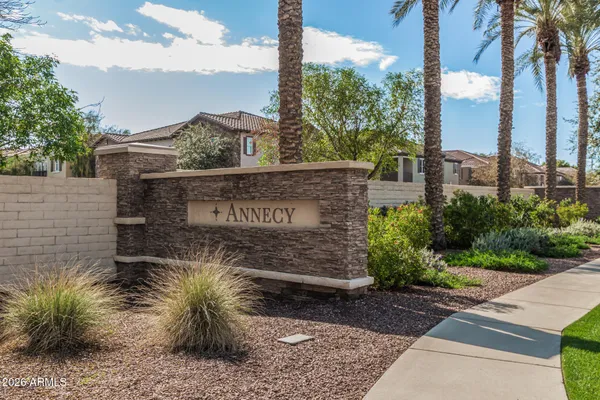$385,000 | 1967 East Frye Road, Unit 101, Gilbert, AZ 85295