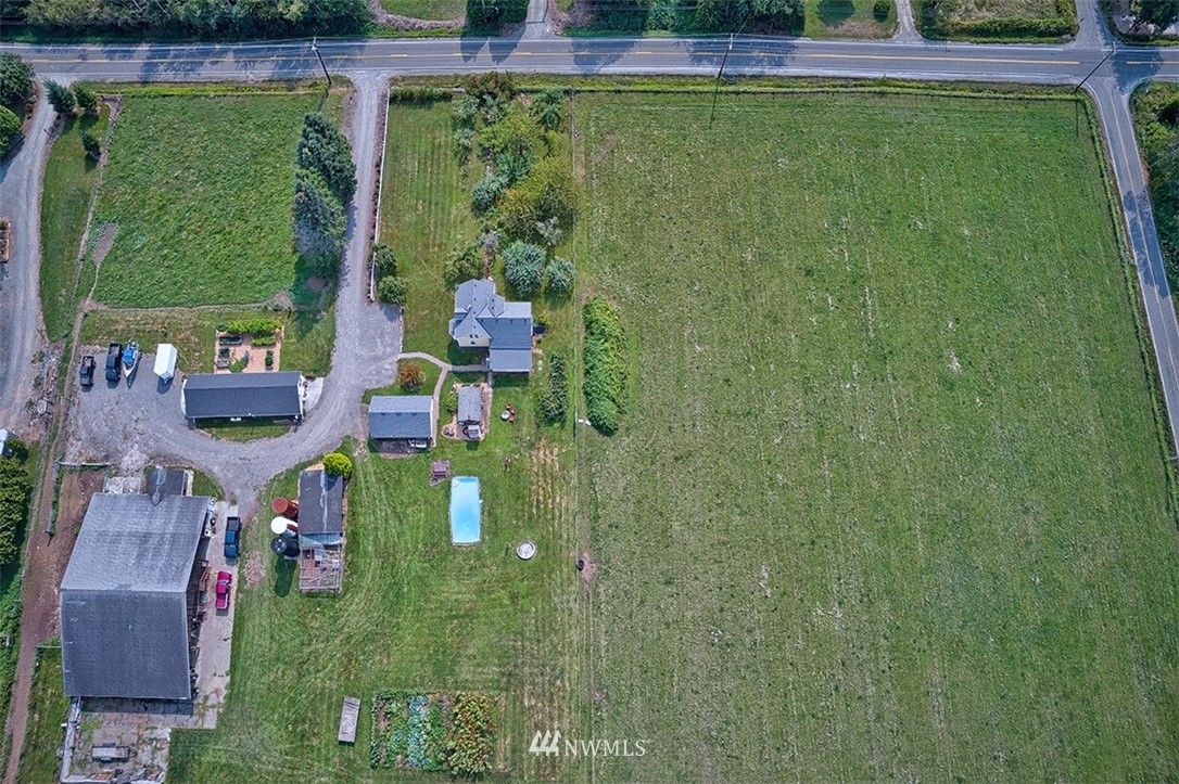 3668 Bay Road Ferndale, WA 98248 - Photo 35 of 40 a bird view of a garden