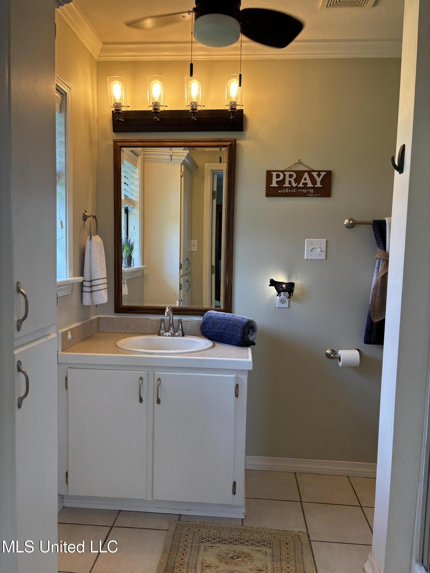 454 Highway 586 Kokomo, MS 39643 - Photo 41 of 66 IMG_2717