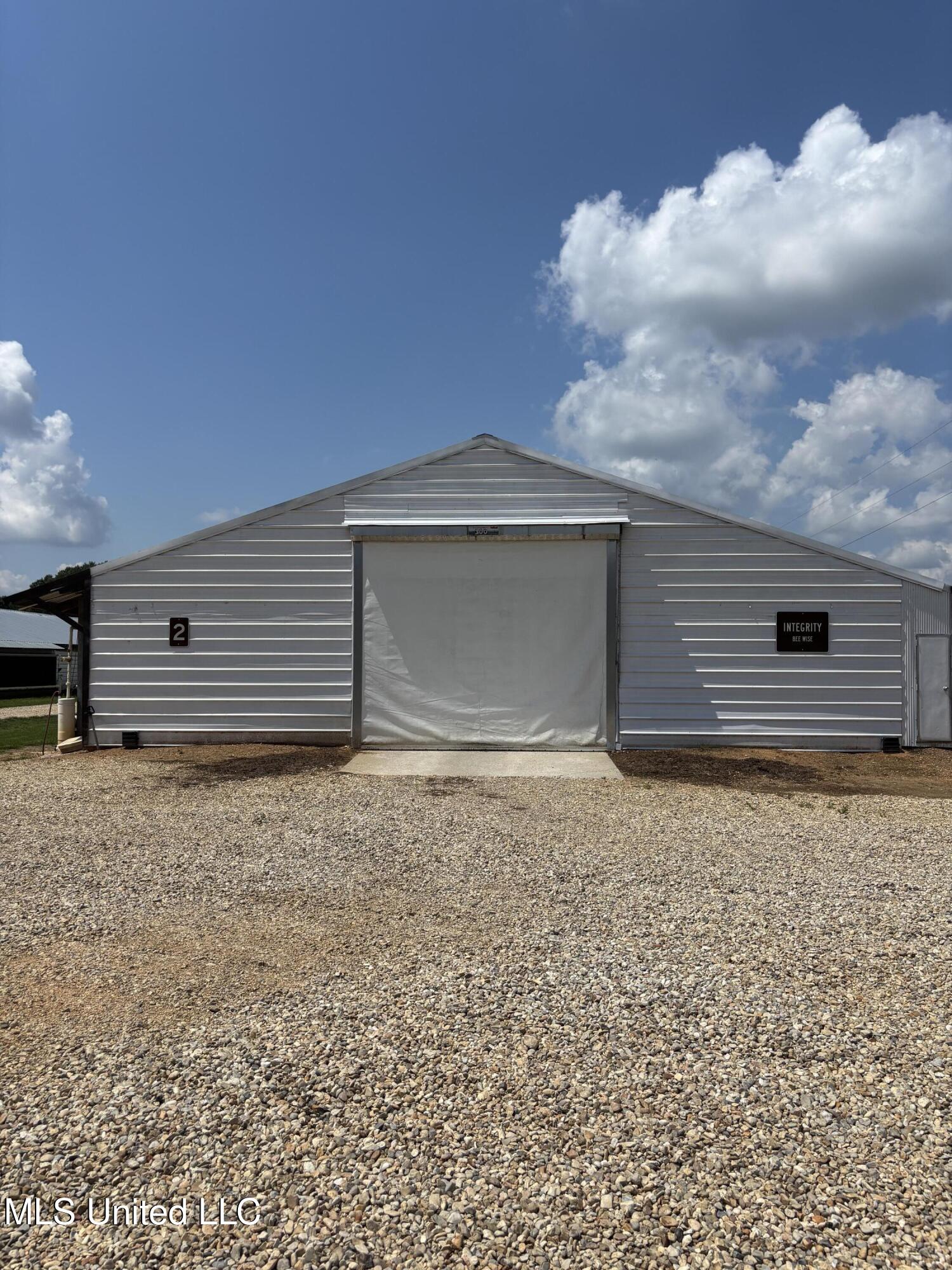 454 Highway 586 Kokomo, MS 39643 - Photo 7 of 66 IMG_2803