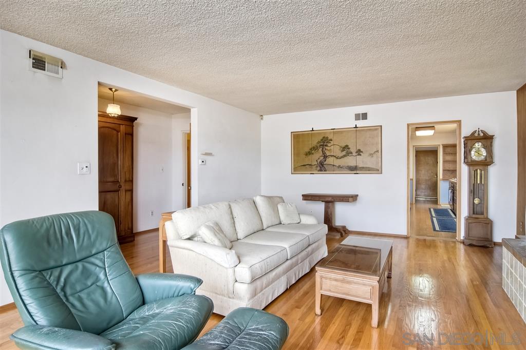 10079 Del Rio Road Spring Valley, CA 91977 - Photo 8 of 25