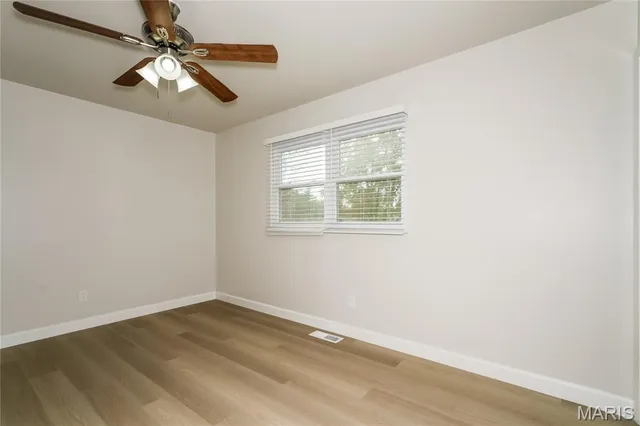 $2,440 | 623 Riverside Drive, St. Charles, MO 63304