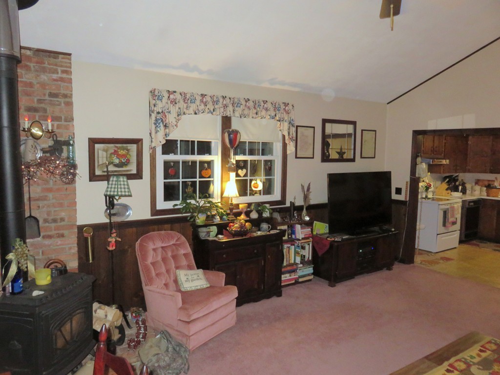 117 Turnpike Road Chelmsford, MA 01824 - Photo 11 of 20 Gallery Image 11