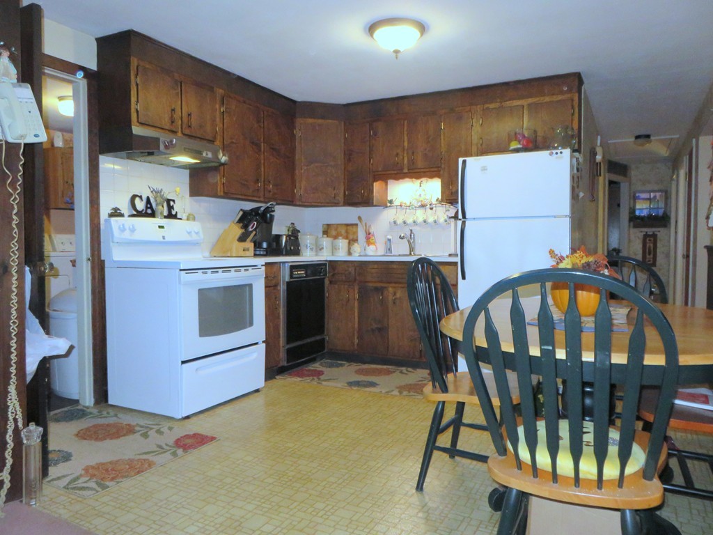 117 Turnpike Road Chelmsford, MA 01824 - Photo 16 of 20 Gallery Image 16