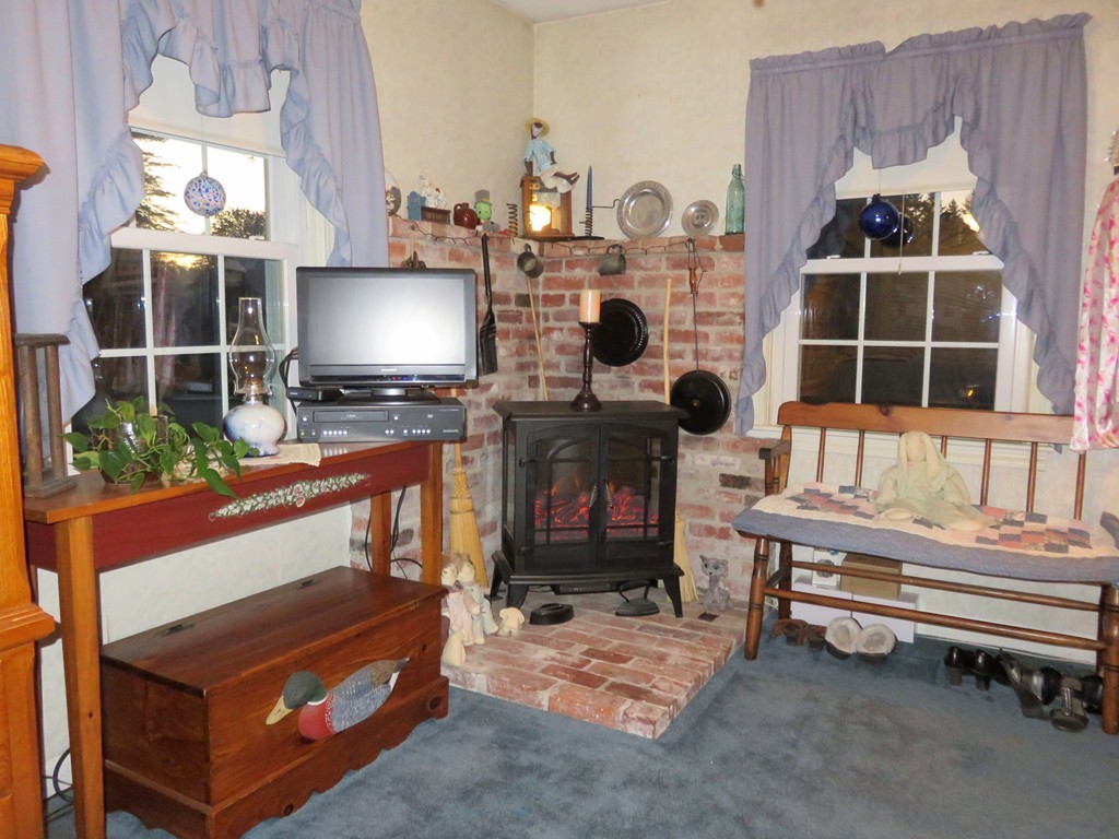 117 Turnpike Road Chelmsford, MA 01824 - Photo 19 of 20 Gallery Image 19