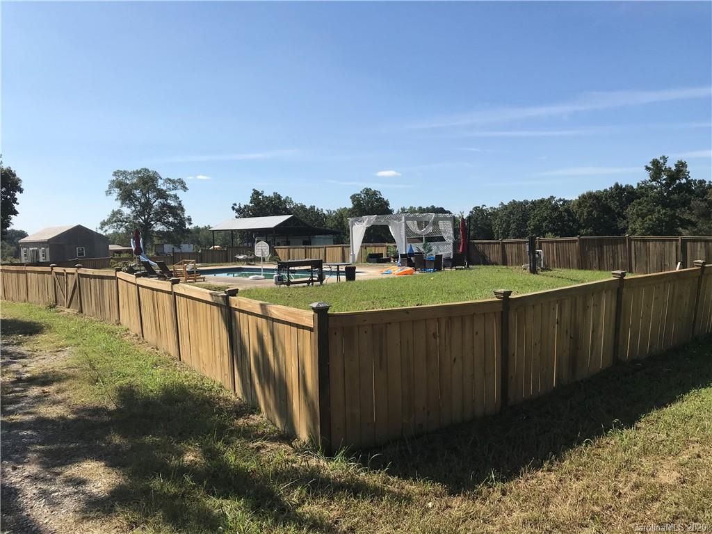 1254 Miles Road Dallas, NC 28034 - Photo 21 of 48