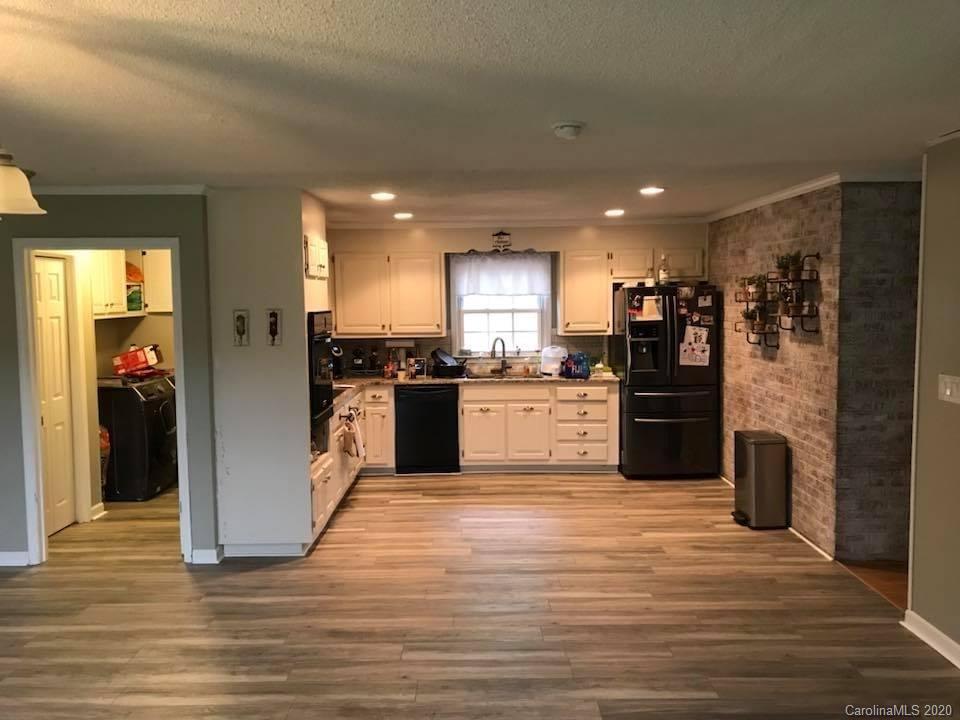 1254 Miles Road Dallas, NC 28034 - Photo 6 of 48