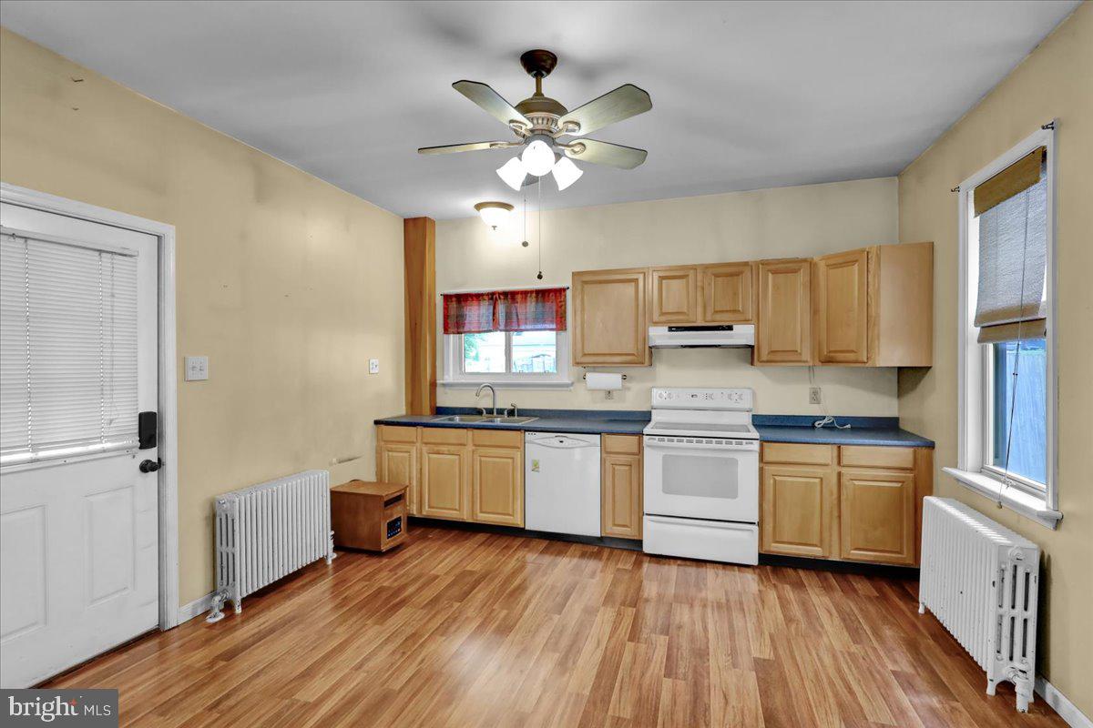 51 South Miller Street Reading, PA 19607 - Photo 7 of 23