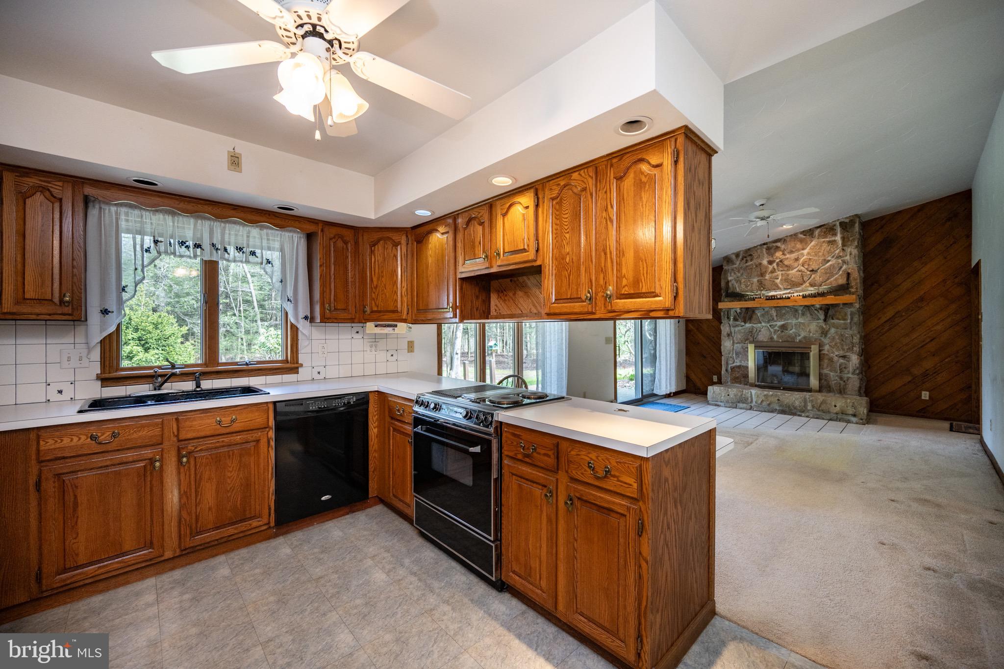 15443 Bittinger Road Grantsville, MD 21536 - Photo 7 of 84