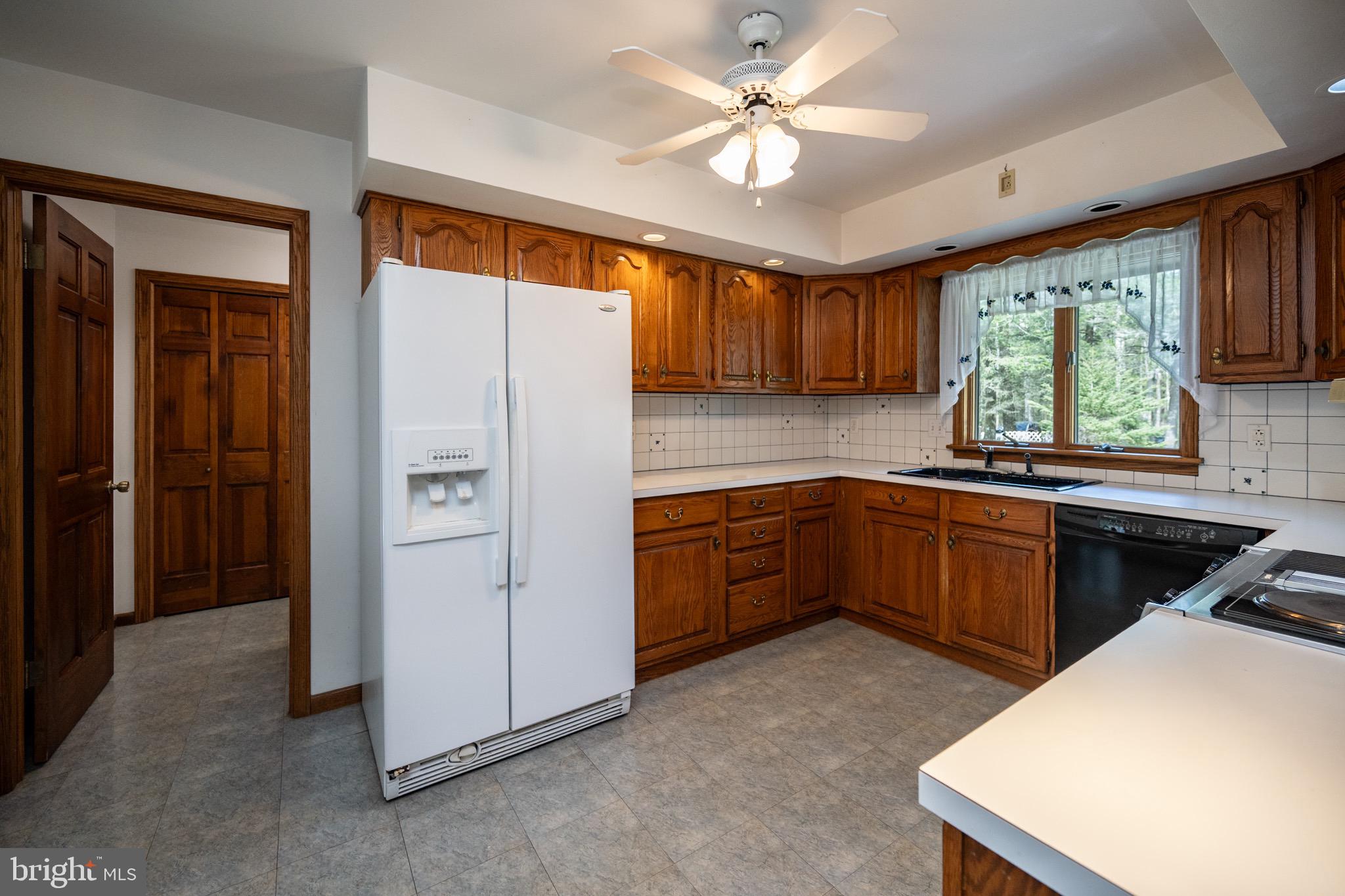 15443 Bittinger Road Grantsville, MD 21536 - Photo 8 of 84