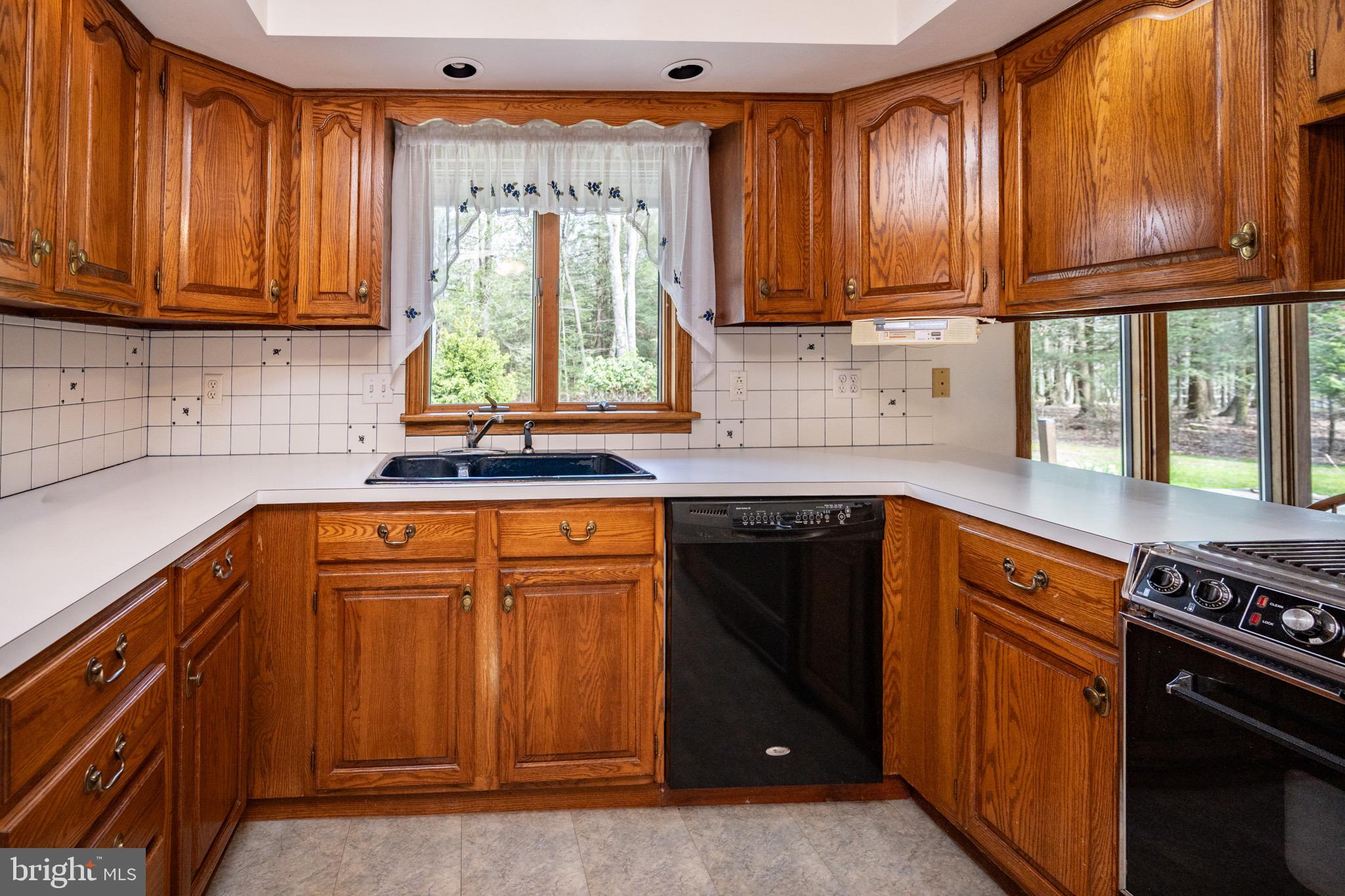 15443 Bittinger Road Grantsville, MD 21536 - Photo 9 of 84