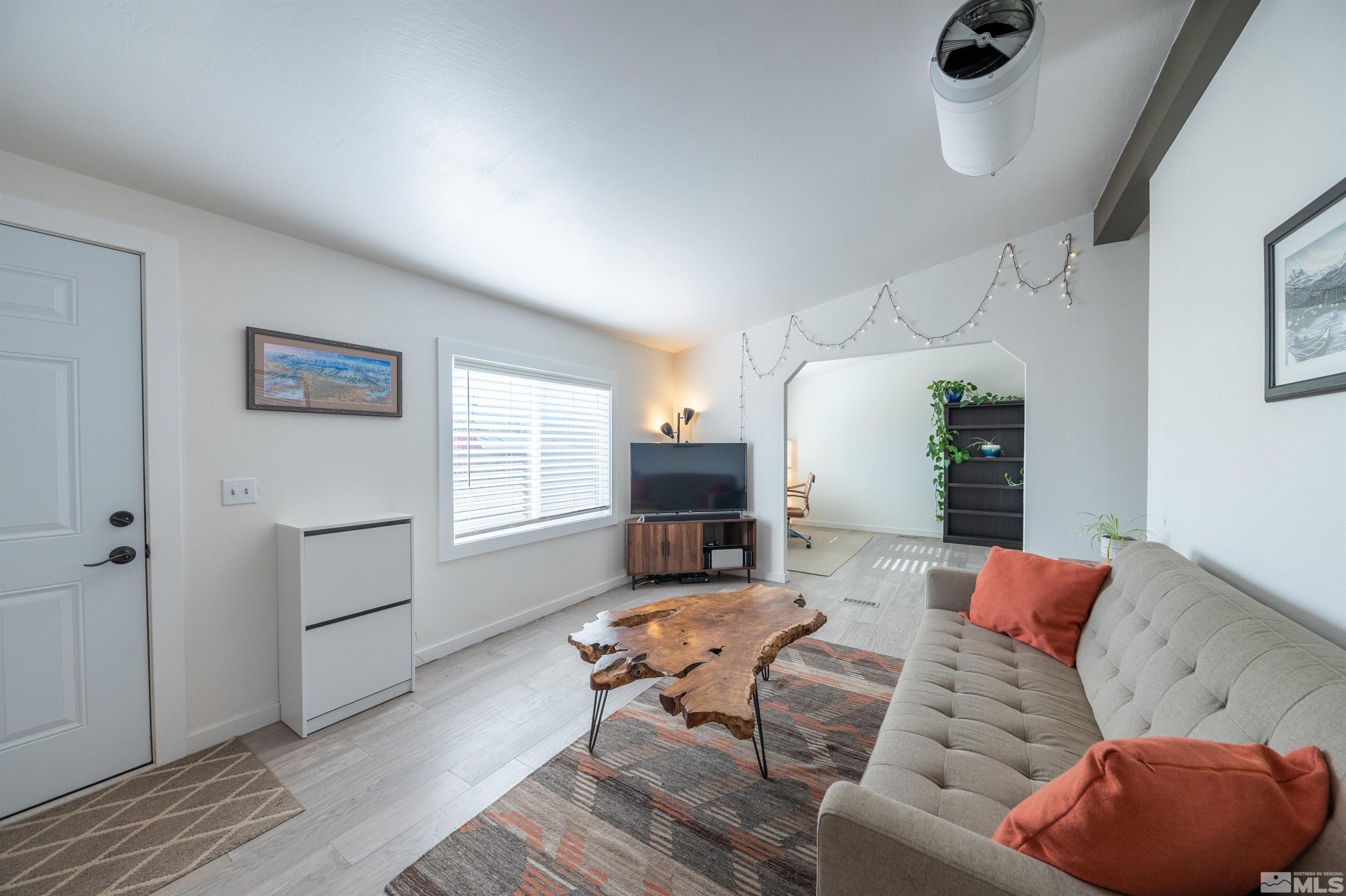 15485 Pinion Drive Reno, NV 89521 - Photo 5 of 39 Photo 5