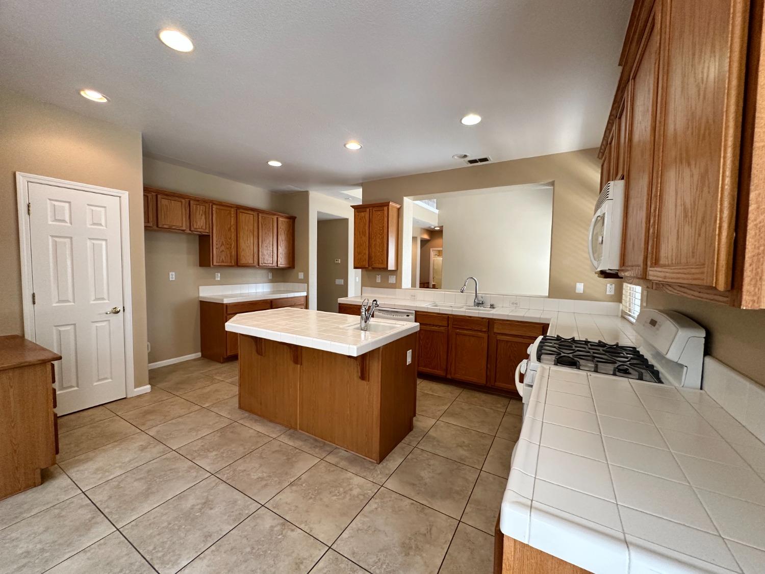 1348 Esplanade Drive Merced, CA 95348 - Photo 21 of 44