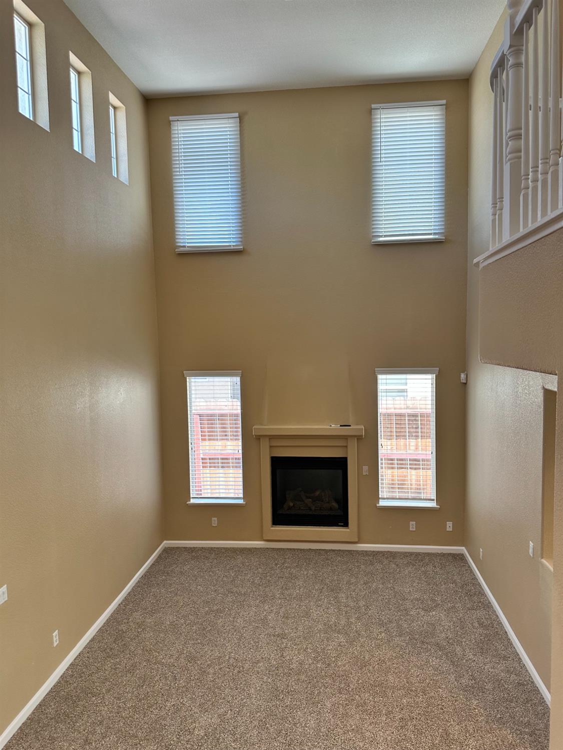 1348 Esplanade Drive Merced, CA 95348 - Photo 3 of 44