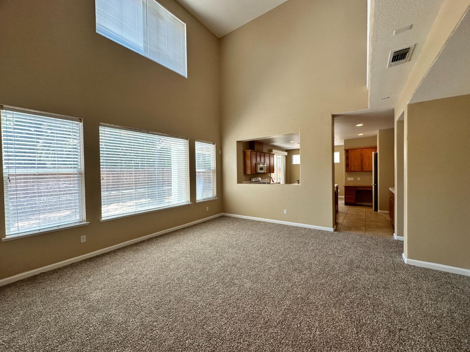 1348 Esplanade Drive Merced, CA 95348 - Photo 5 of 44