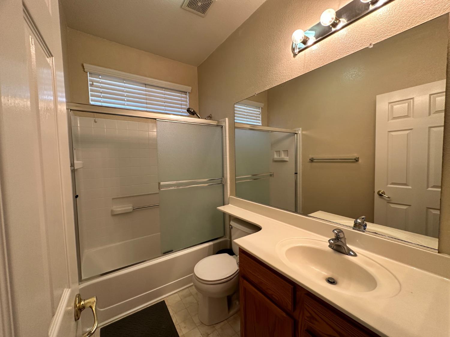 1348 Esplanade Drive Merced, CA 95348 - Photo 7 of 44