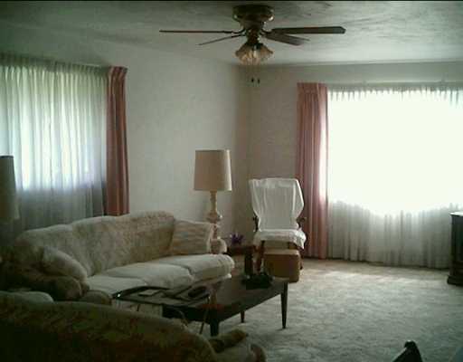 1287 Rostraver Road Belle Vernon, PA 15012 - Photo 6 of 8 Living Room.
