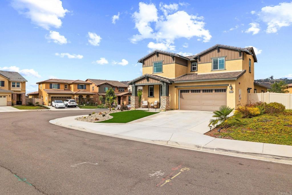 35846 Esperia Way Fallbrook, CA 92028 - Photo 2 of 60