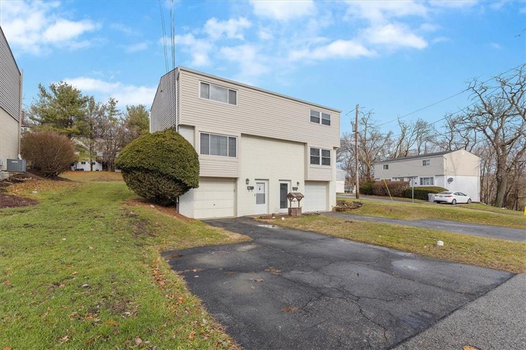 78 Seavey Road Pittsburgh, PA 15223 - Photo 2 of 29 1 Car Integral Garage with Private Driveway and Extra Parking Area