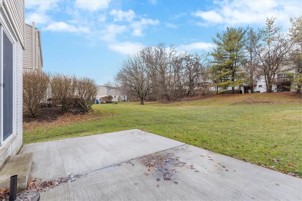 78 Seavey Road Pittsburgh, PA 15223 - Photo 25 of 29 Enjoy your level backyard.