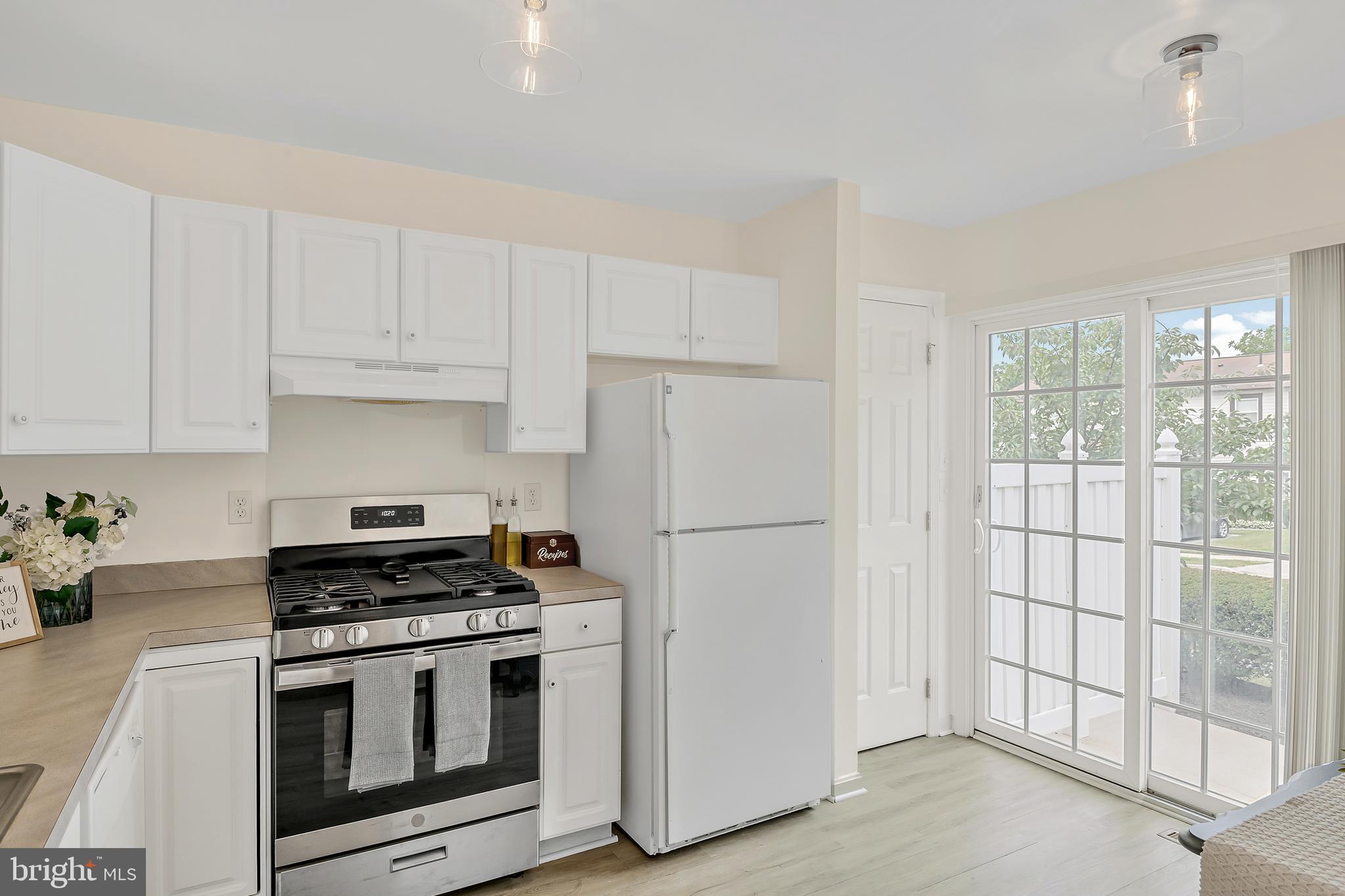 2237 Ionoff Road Harrisburg, PA 17110 - Photo 11 of 25 Gallery Image 11