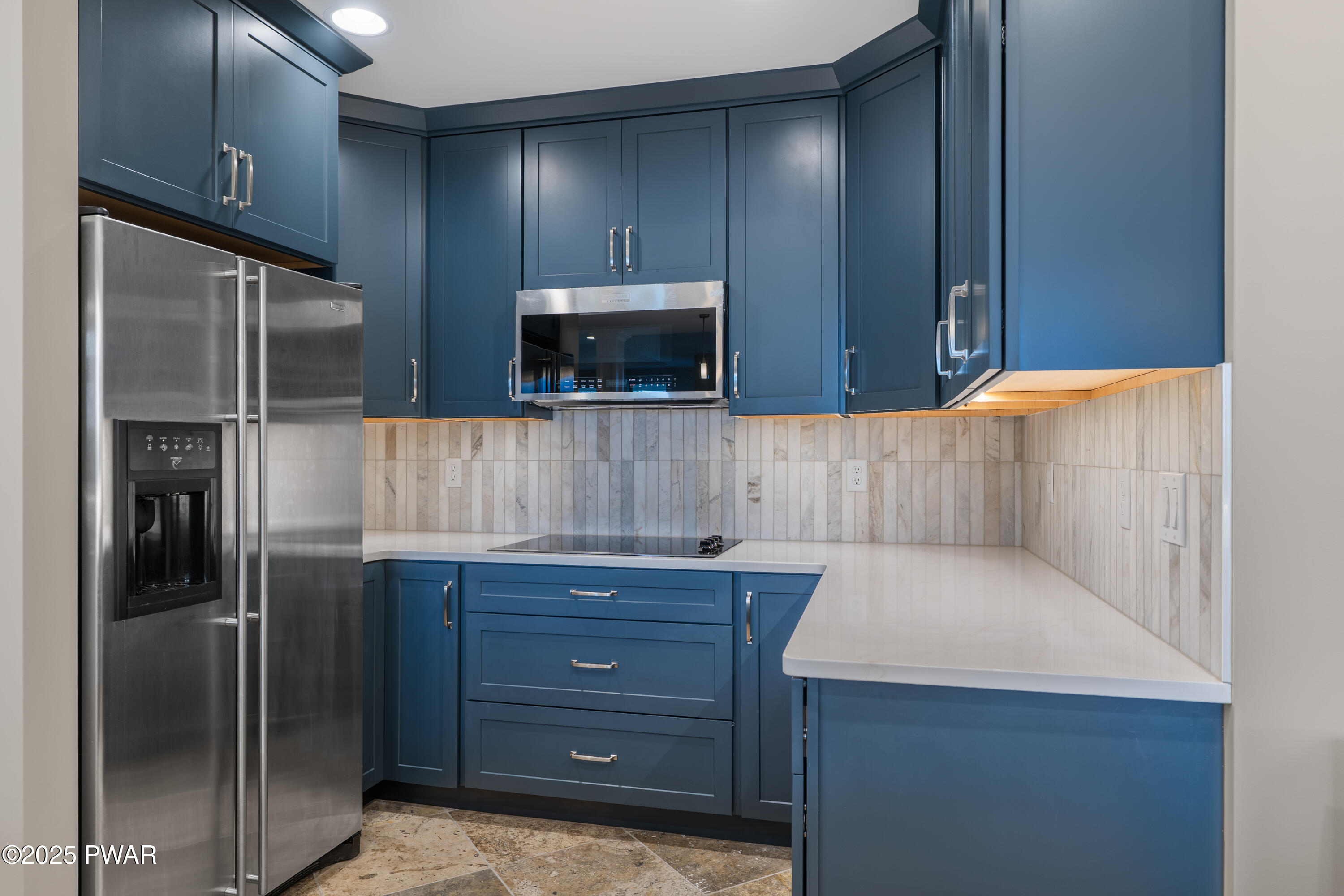 109 Paupack Road Greentown, PA 18426 - Photo 44 of 64 Wet Bar