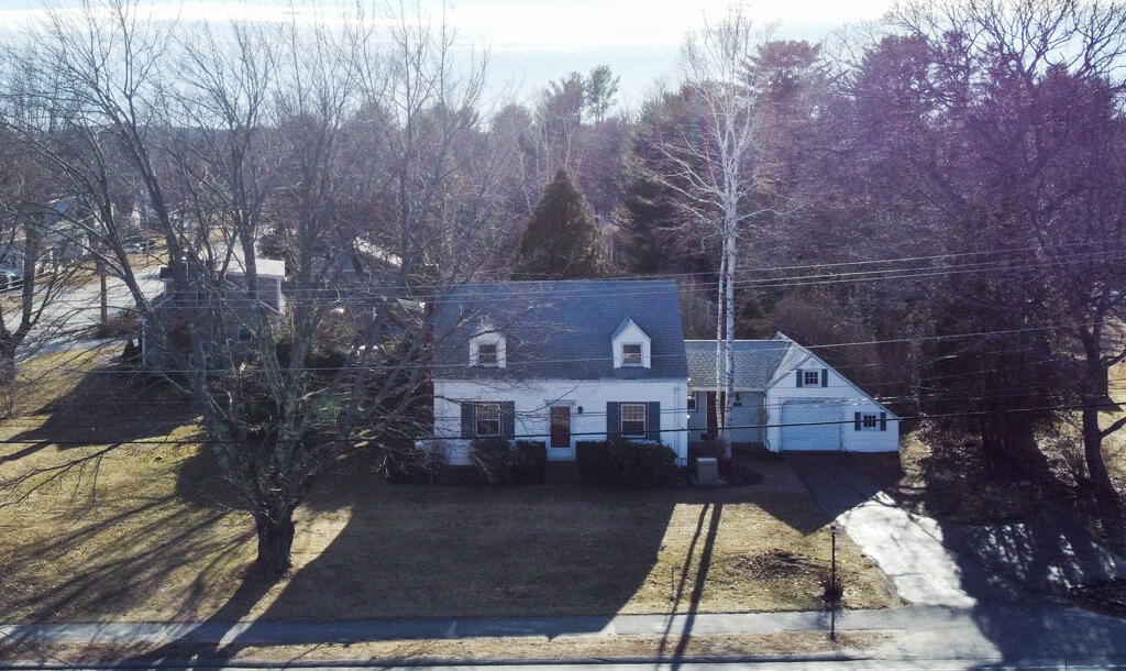 40 North Road Yarmouth, ME 04096 - Photo 30 of 37 45