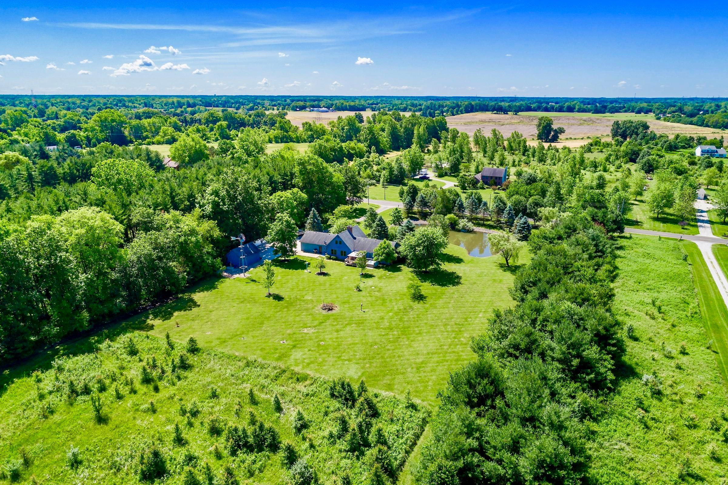 11665 Center Village Road Galena, OH 43021 - Photo 4 of 59 Gallery Image 4