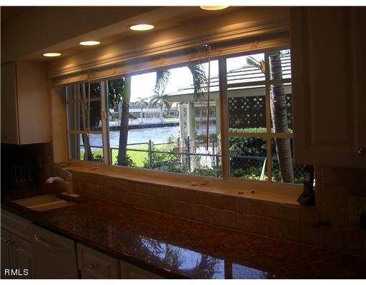 2795 Spanish River Road Boca Raton, FL 33432 - Photo 3 of 22 R3249894_201_12