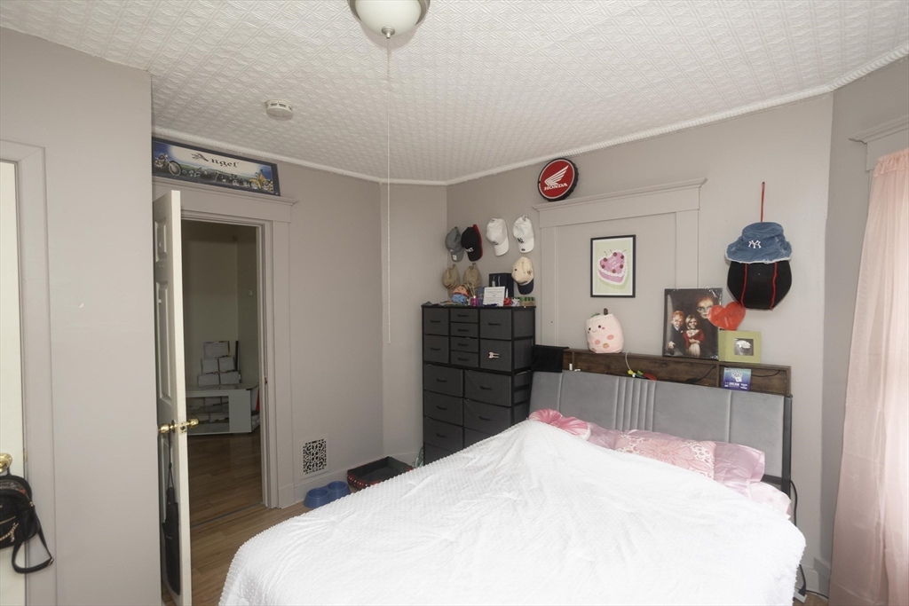 10 Monroe Street Springfield, MA 01109 - Photo 29 of 36