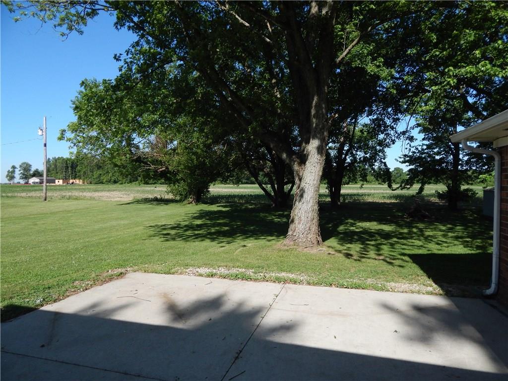 11423 North Division Road Fountaintown, IN 46130 - Photo 20 of 22