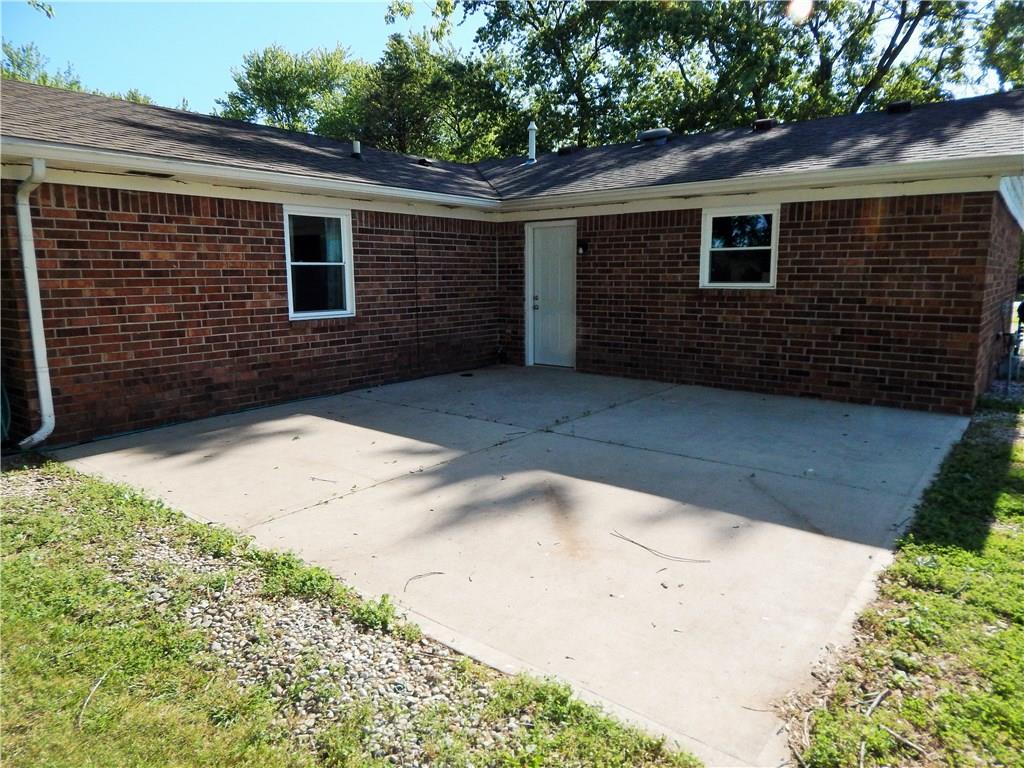 11423 North Division Road Fountaintown, IN 46130 - Photo 21 of 22
