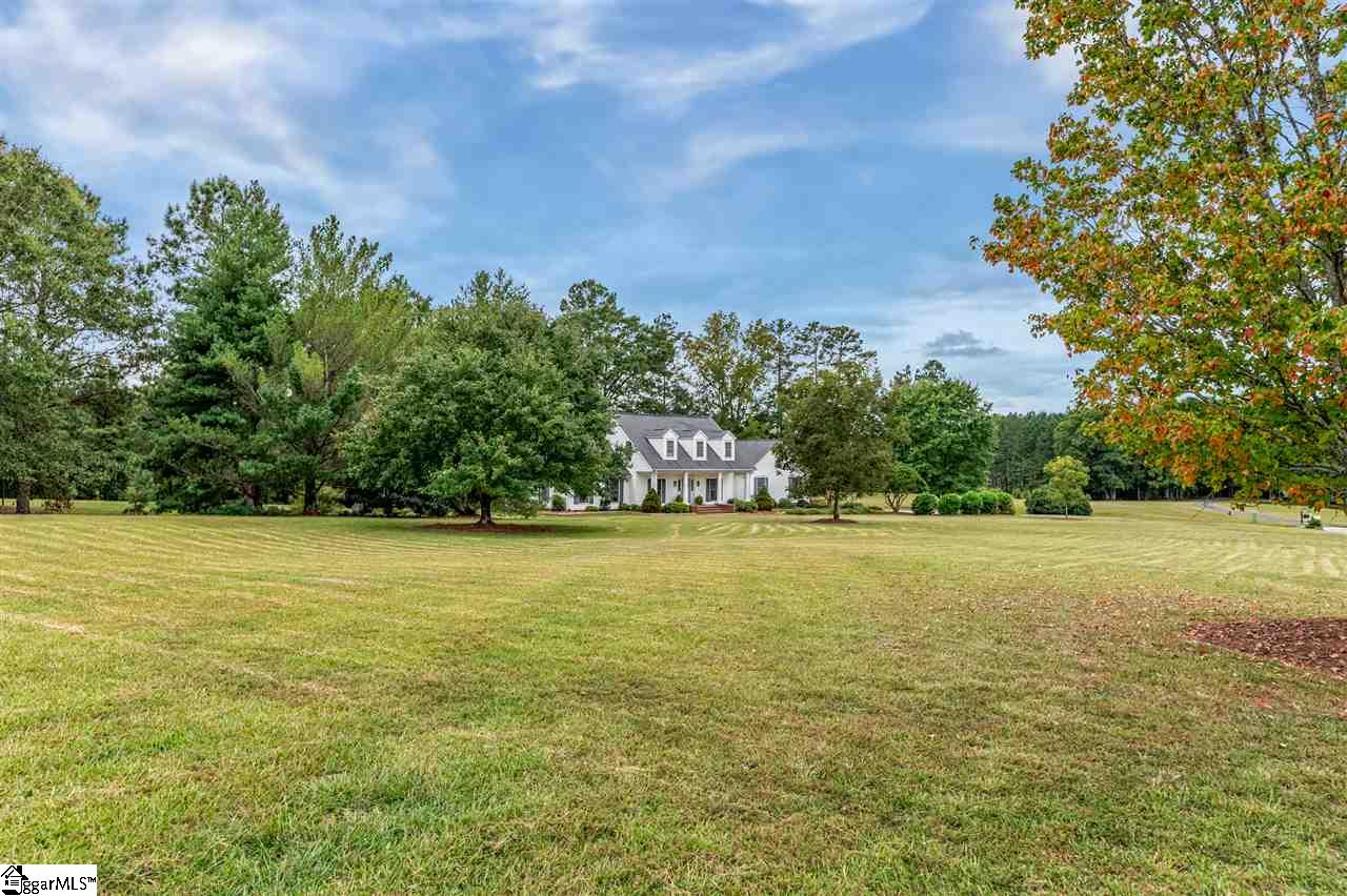 131 Ridge Glen Simpsonville, SC 29680 - Photo 3 of 35