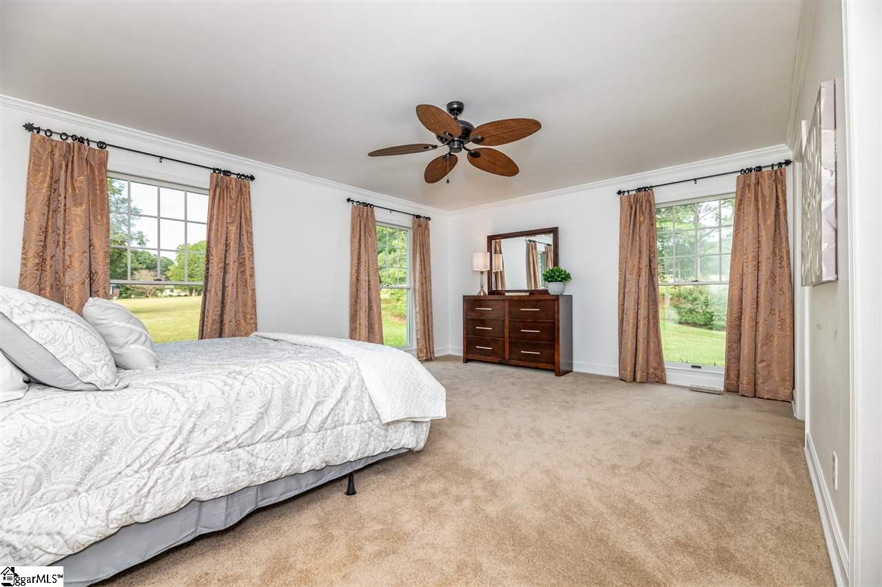 131 Ridge Glen Simpsonville, SC 29680 - Photo 22 of 35