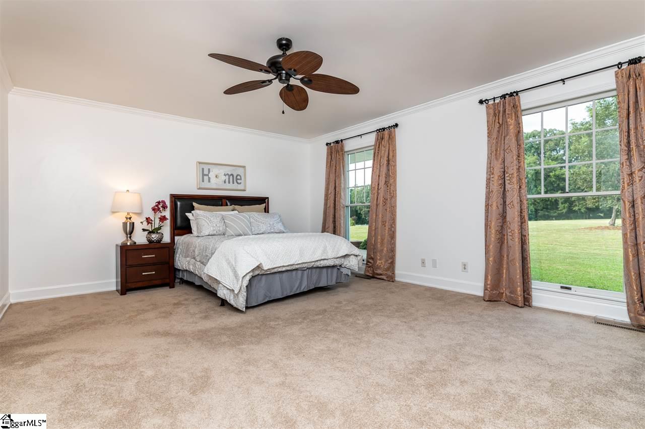 131 Ridge Glen Simpsonville, SC 29680 - Photo 23 of 35