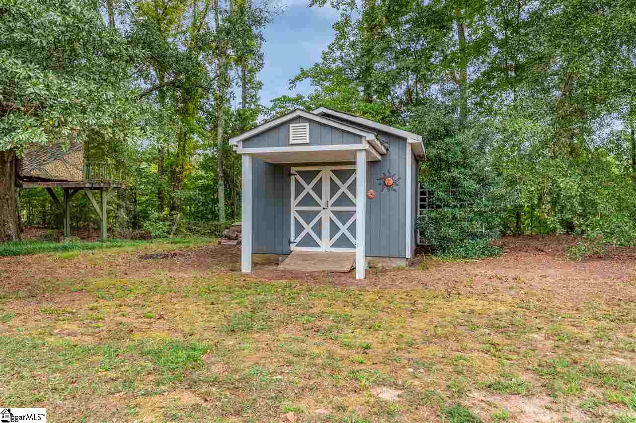 131 Ridge Glen Simpsonville, SC 29680 - Photo 5 of 35