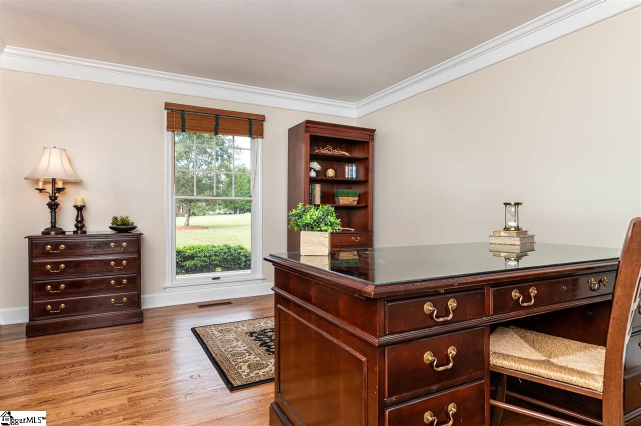 131 Ridge Glen Simpsonville, SC 29680 - Photo 6 of 35