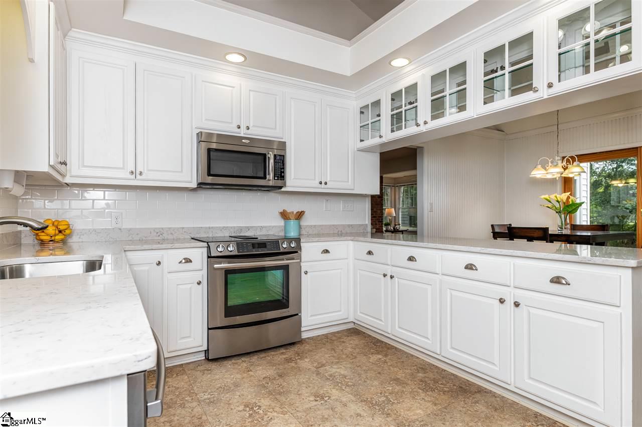 131 Ridge Glen Simpsonville, SC 29680 - Photo 10 of 35
