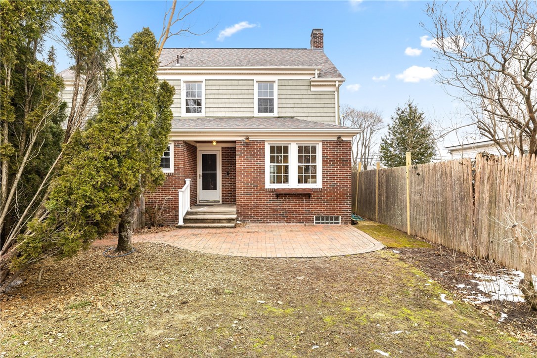 281 Rochambeau Avenue Providence, RI 02906 - Photo 34 of 34 Gallery Image 34