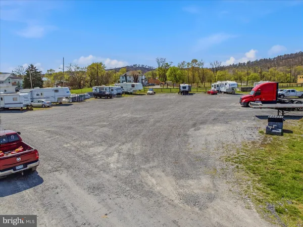 $750,000 | 86 Henry W Miller Highway, Paw Paw, WV 25434