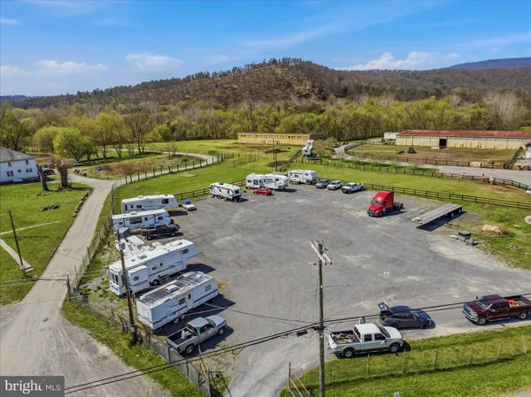 $750,000 | 86 Henry W Miller Highway, Paw Paw, WV 25434