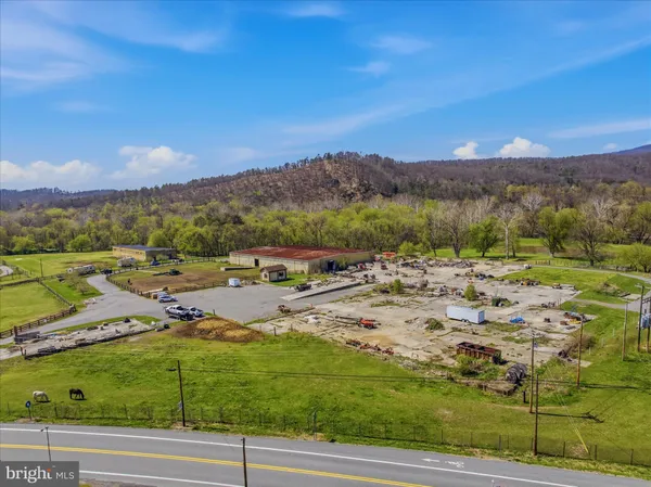 $750,000 | 86 Henry W Miller Highway, Paw Paw, WV 25434
